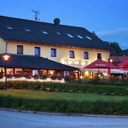 Hotel Admiral Lipno nad Vltavou Luaran gambar