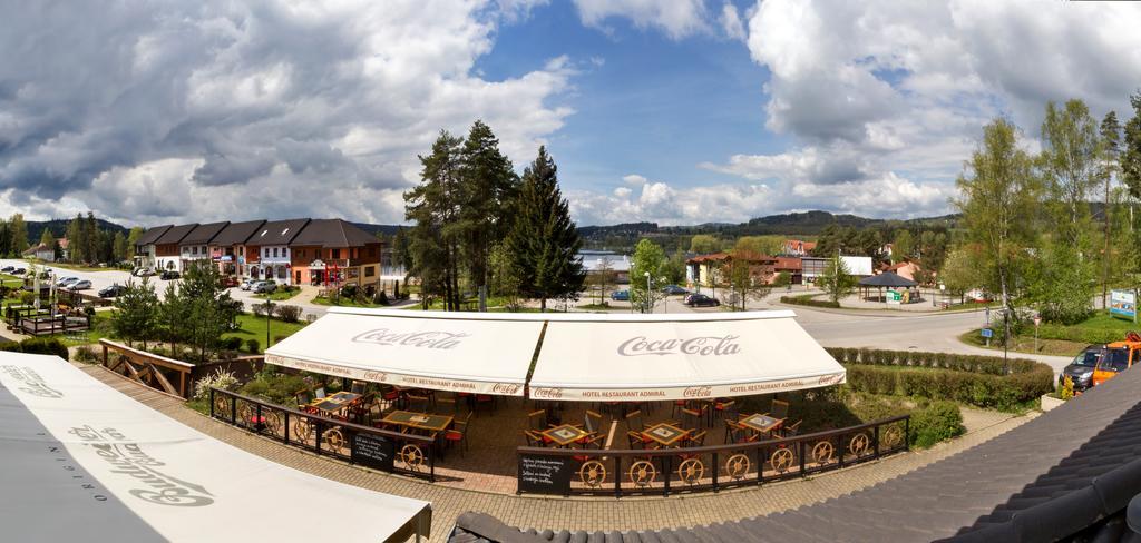Hotel Admiral Lipno nad Vltavou Luaran gambar