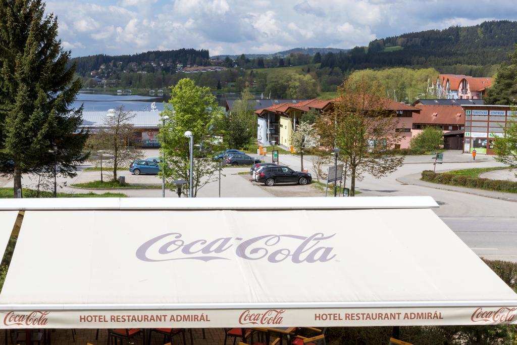 Hotel Admiral Lipno nad Vltavou Luaran gambar