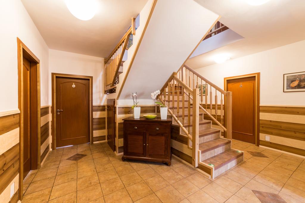 Hotel Admiral Lipno nad Vltavou Luaran gambar